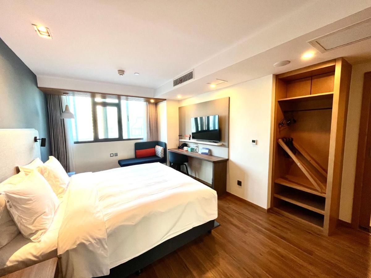 Holiday Inn Express Qingdao City Center By Ihg Exteriér fotografie