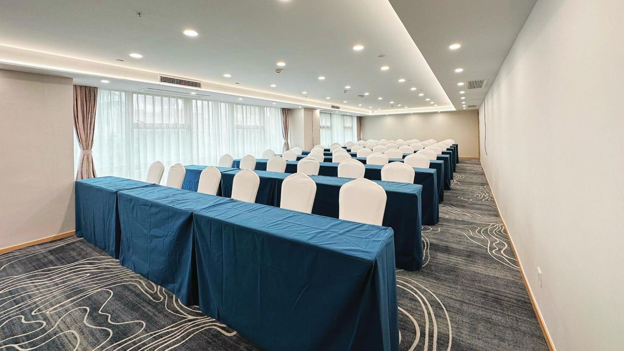 Holiday Inn Express Qingdao City Center By Ihg Exteriér fotografie