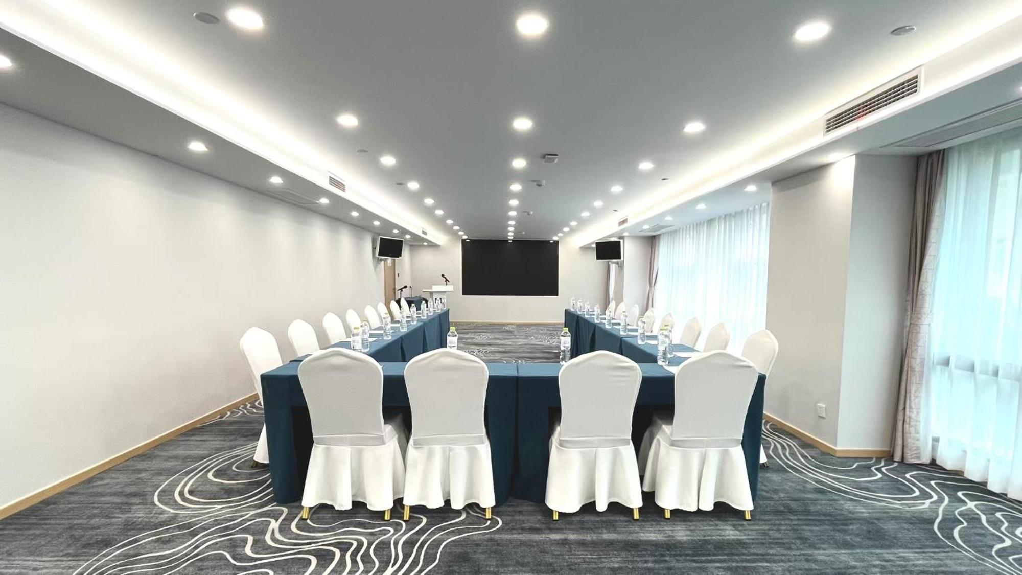 Holiday Inn Express Qingdao City Center By Ihg Exteriér fotografie